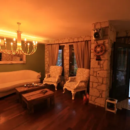 Seven Hotel 4*